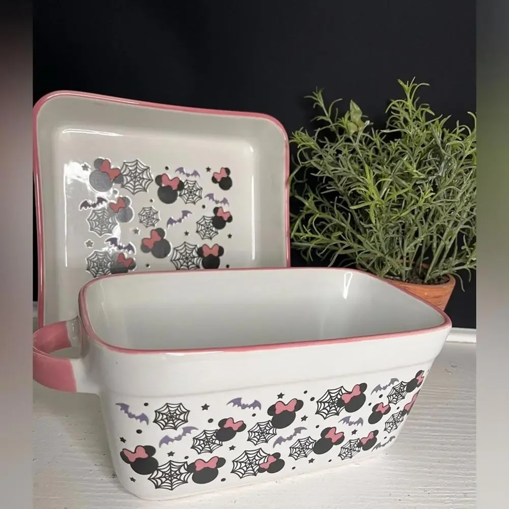 Disney Minnie Mouse Halloween Ceramic Bakeware Set NWT